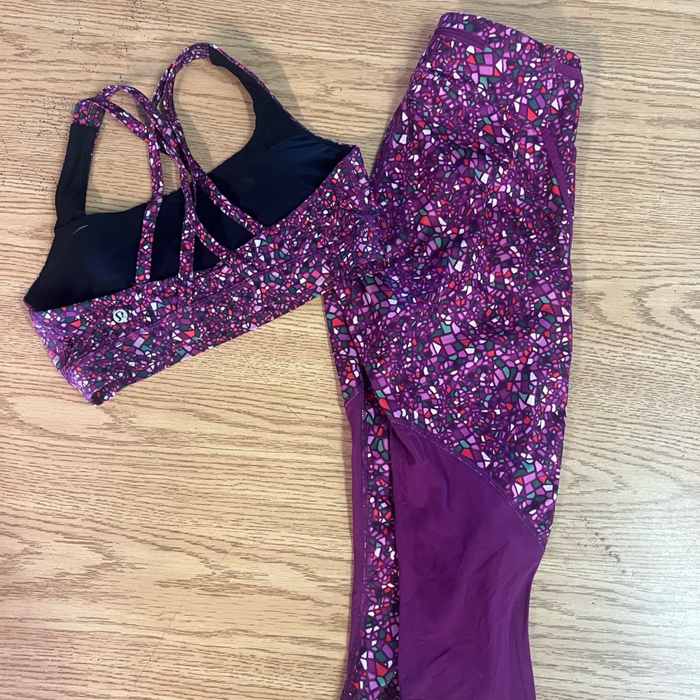 LuLuLemon capri and bra set sz Med.